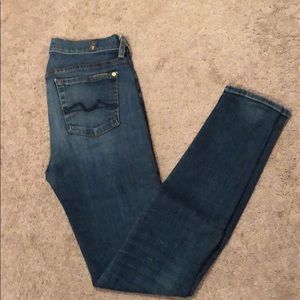 🎉HP🎉 Skinny jeans